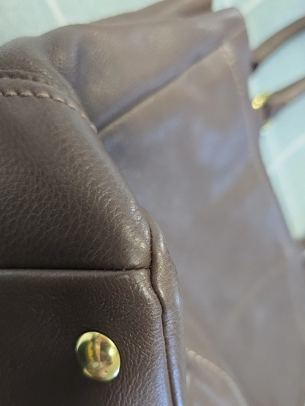 Coach elegant brown